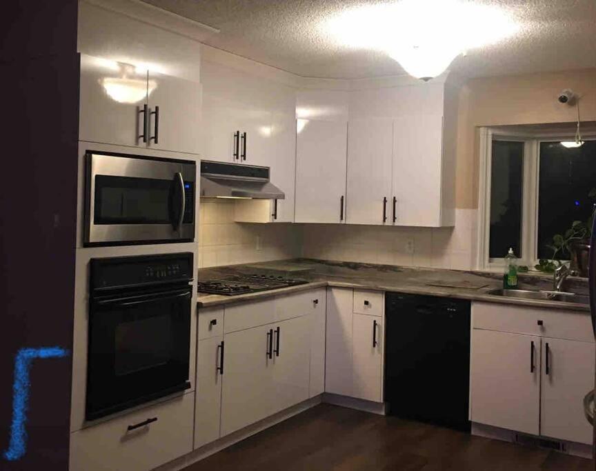 Renovated 4 Bedrooms 20 Sleeps Shopping Mall Edmonton Luaran gambar